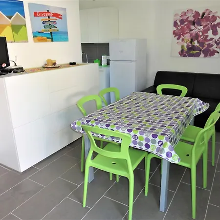 Appartamento With Garden And Pool Access